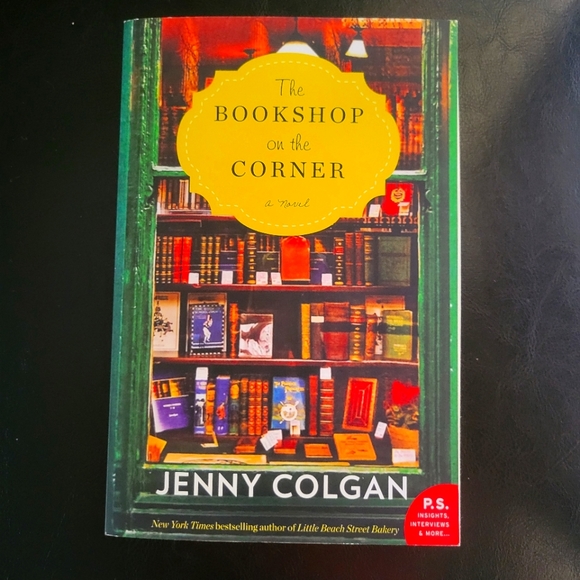 Other - EUC paperback- The Bookshop on the Corner